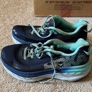Hoka Bondi 5 running athletic shoes women’s 8